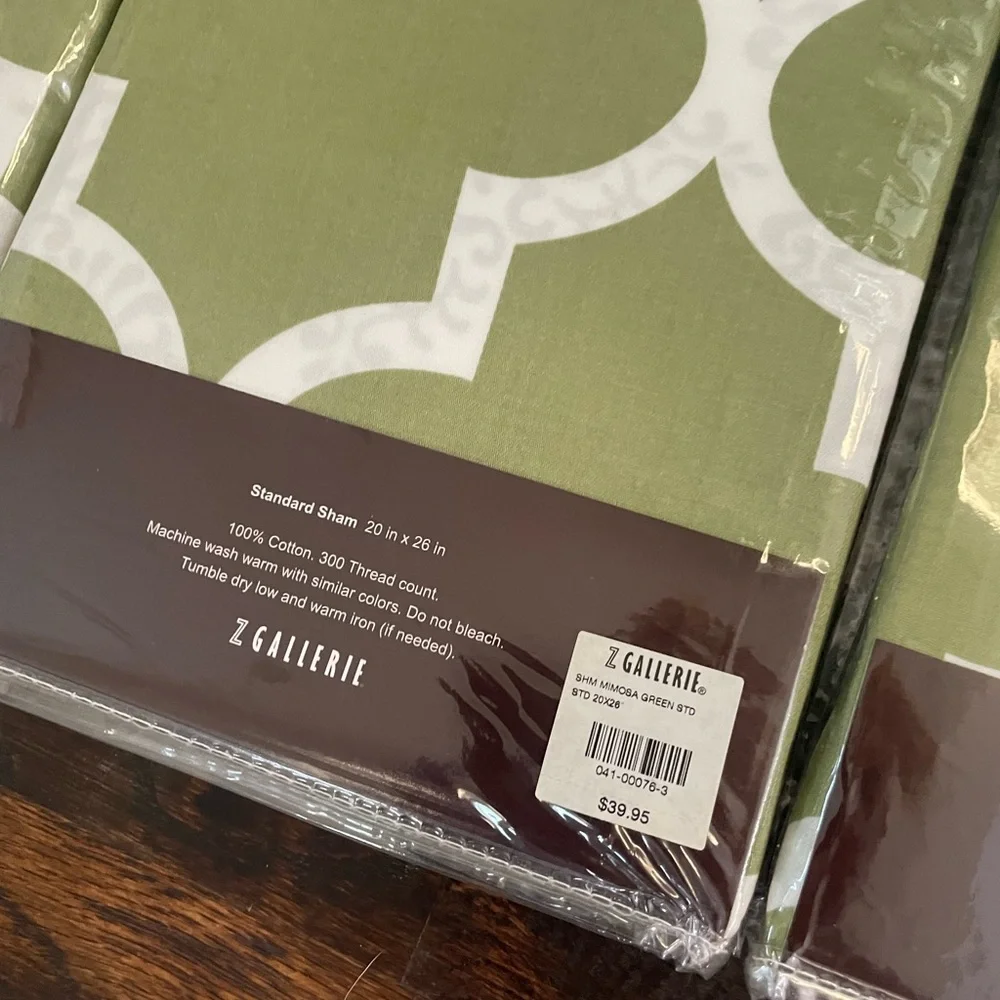 Z gallerie reversible shams (pair)